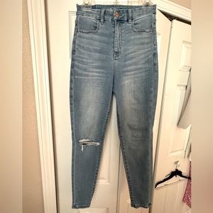 AE Curvy Highest Rise Jegging| Size 4 Short| AE Forever Soft Material